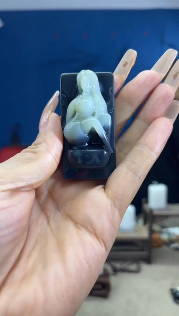 和田玉未镶嵌颈饰1