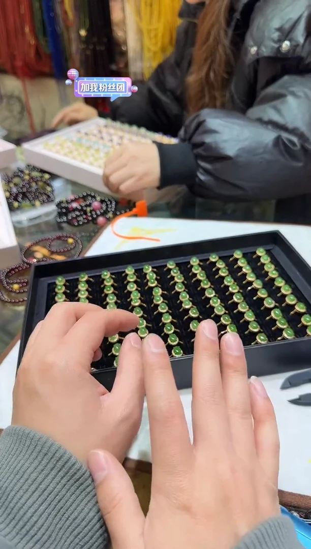 银S925镶嵌戒指和田玉鑫源碧玉戒指多样性发其一