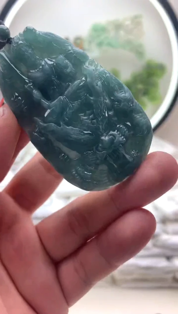 颈饰未镶嵌翡翠不动