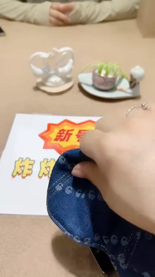 瓷片碗碟好物一件不留@@1