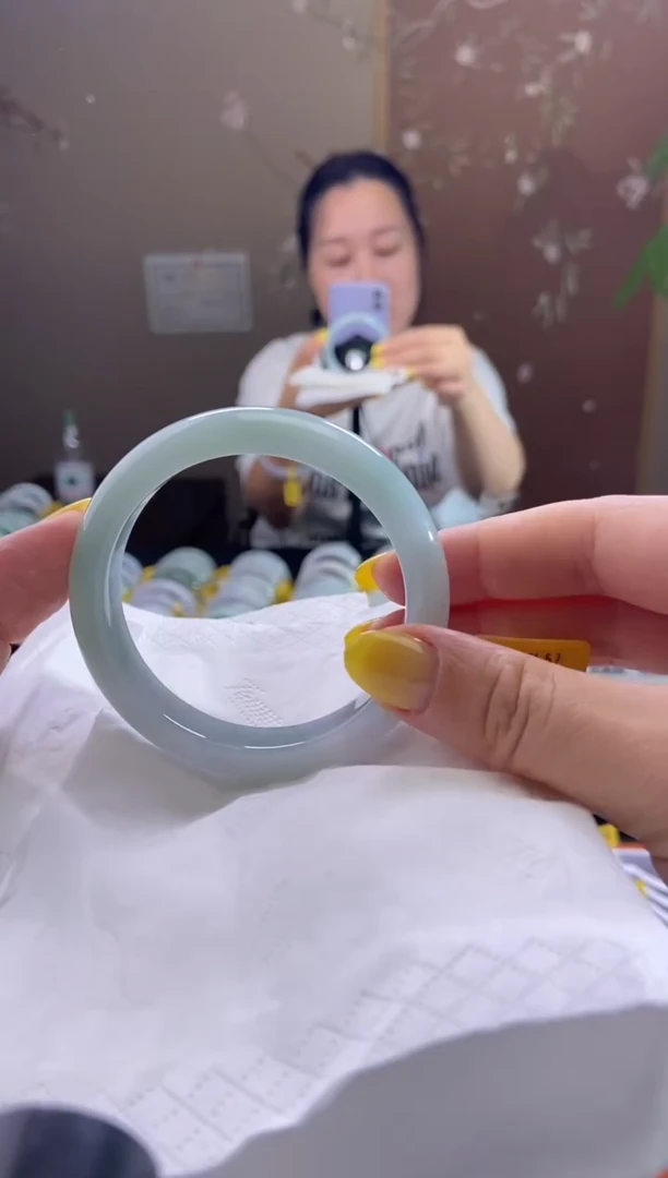 未镶嵌手镯翡翠5758圈口d