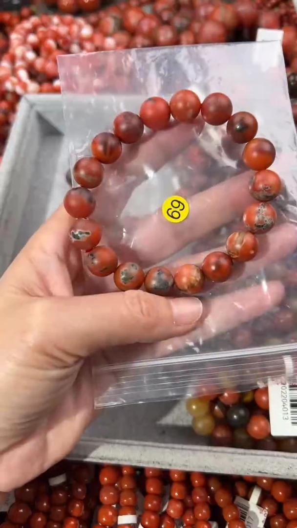 南红玛瑙手串未镶嵌11+
