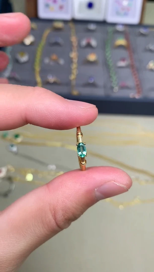 【闪购商品】祖母绿戒指银S925镶嵌戒指