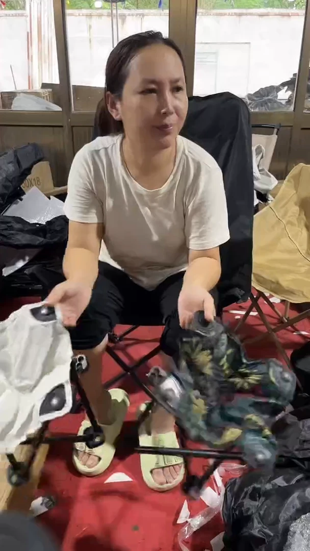 铁一把抓马扎两个