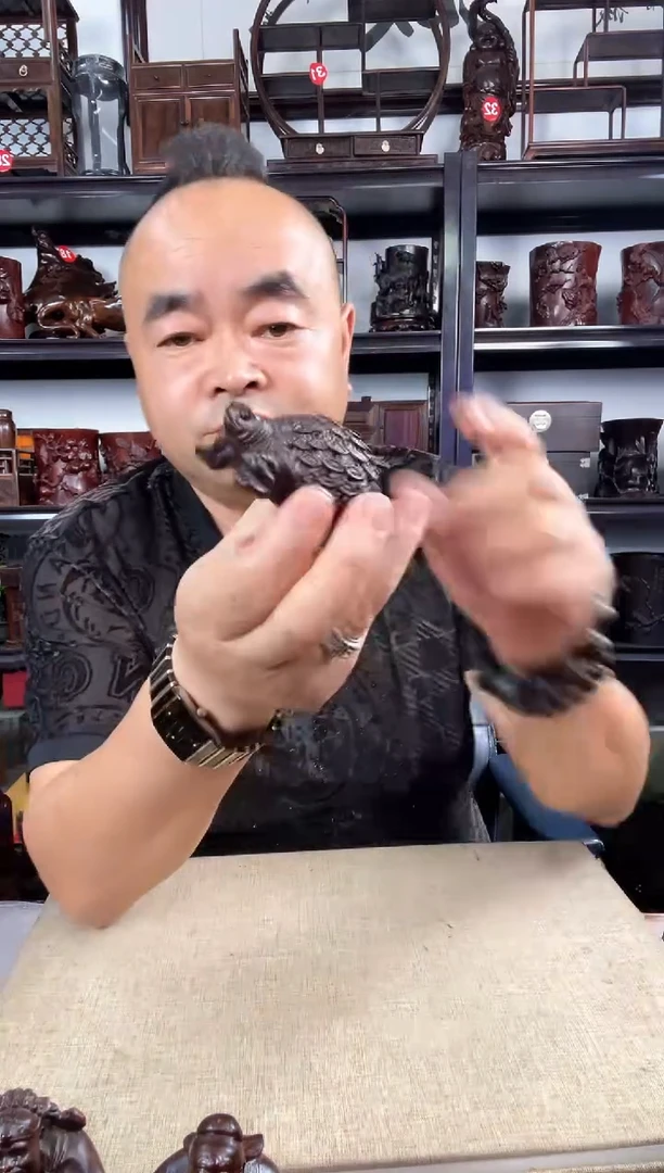 木0002老李红木工艺品