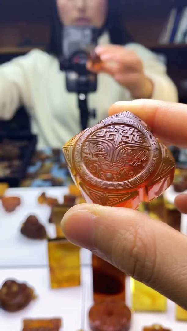 琥珀颈饰未镶嵌匠*SN92-82（四方来财）