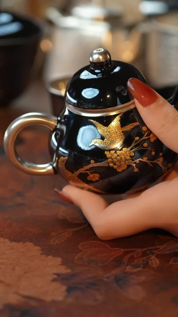 JZ122-喜上眉梢诗婷壶..