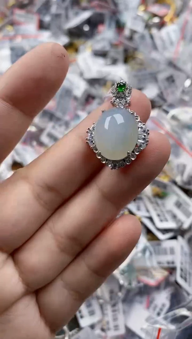 翡翠戒指银S925镶嵌3333      3