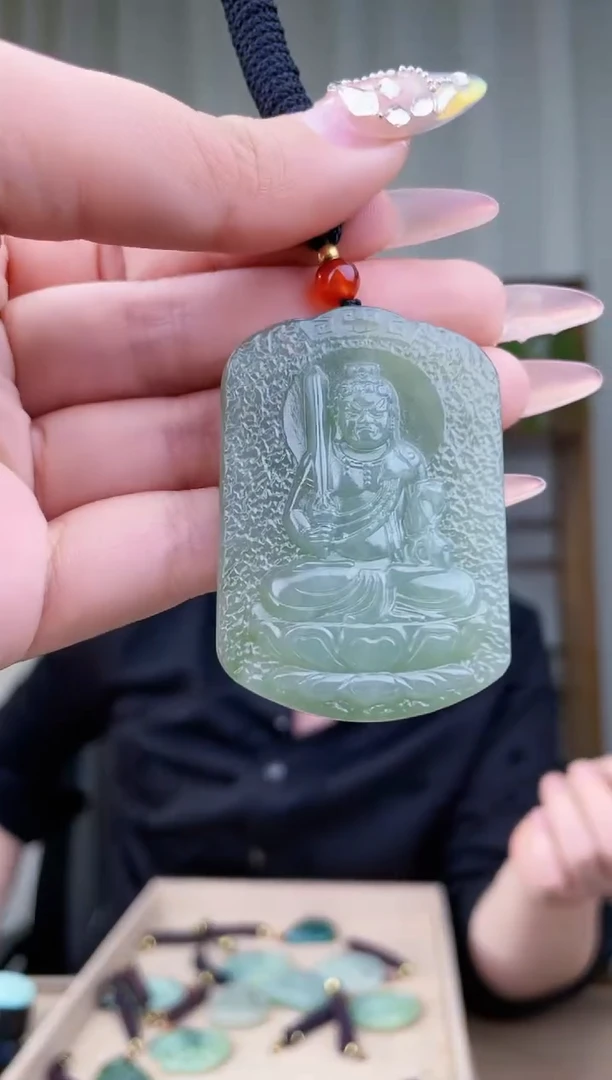 【闪购商品】和田玉挂件未镶嵌拍一发一，多样性发货！