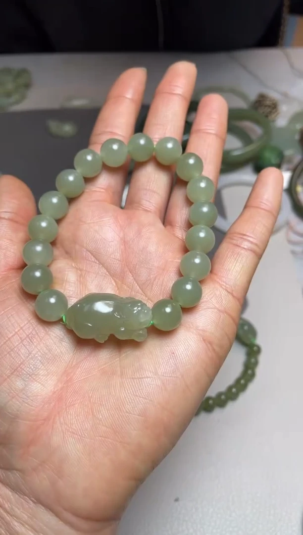 【闪购商品】和田玉颈饰未镶嵌1