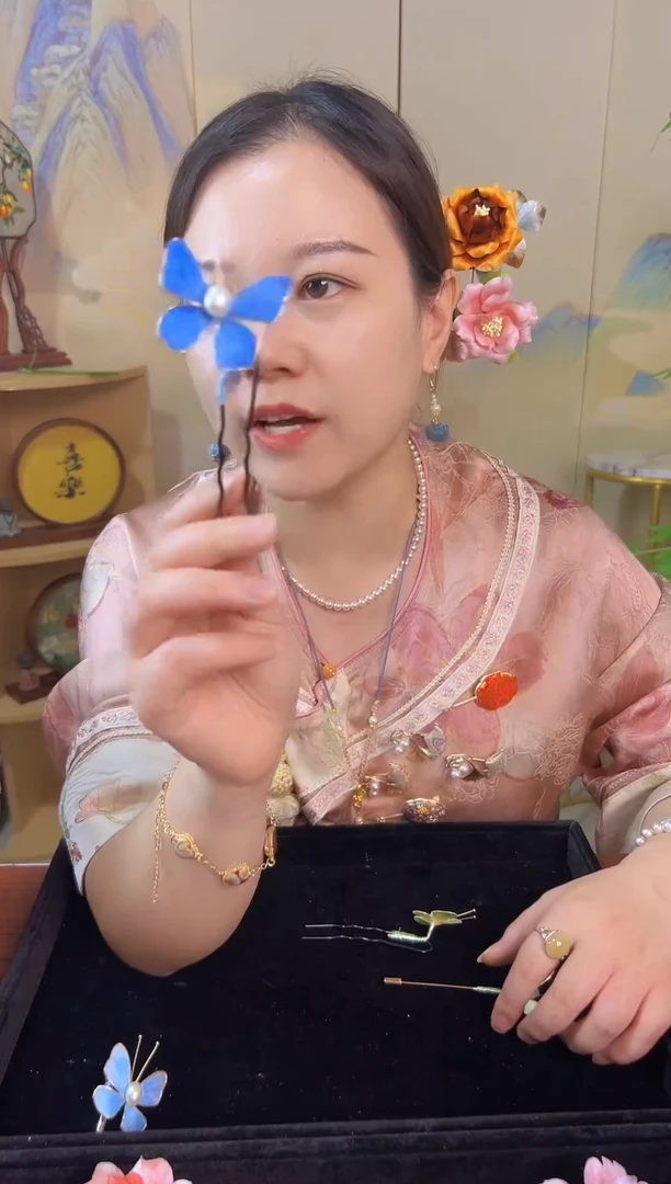 织绣非遗绒花发簪