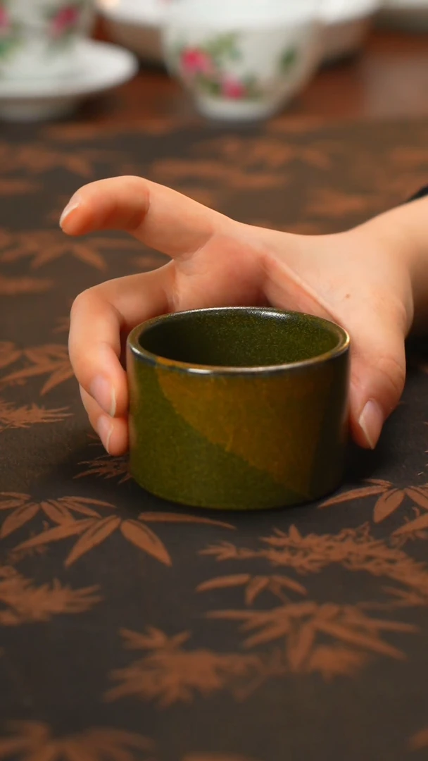 茶末木叶天目盏直口杯
