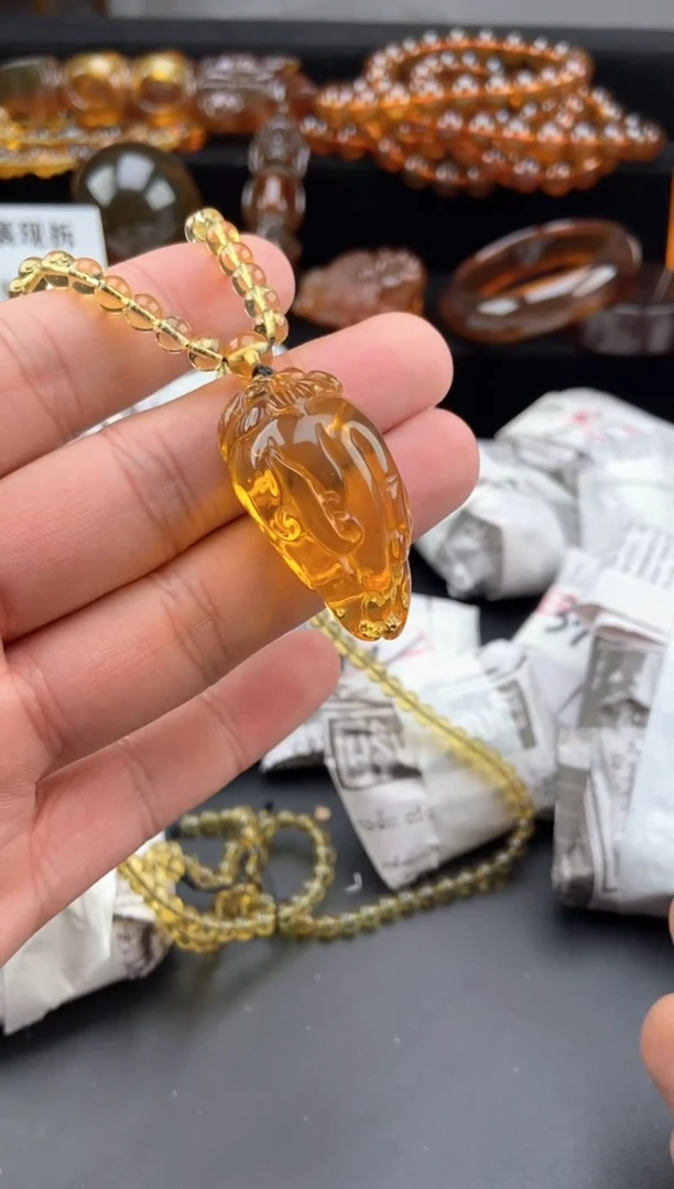 【闪购商品】琥珀颈饰未镶嵌佛手瓜毛衣链一套