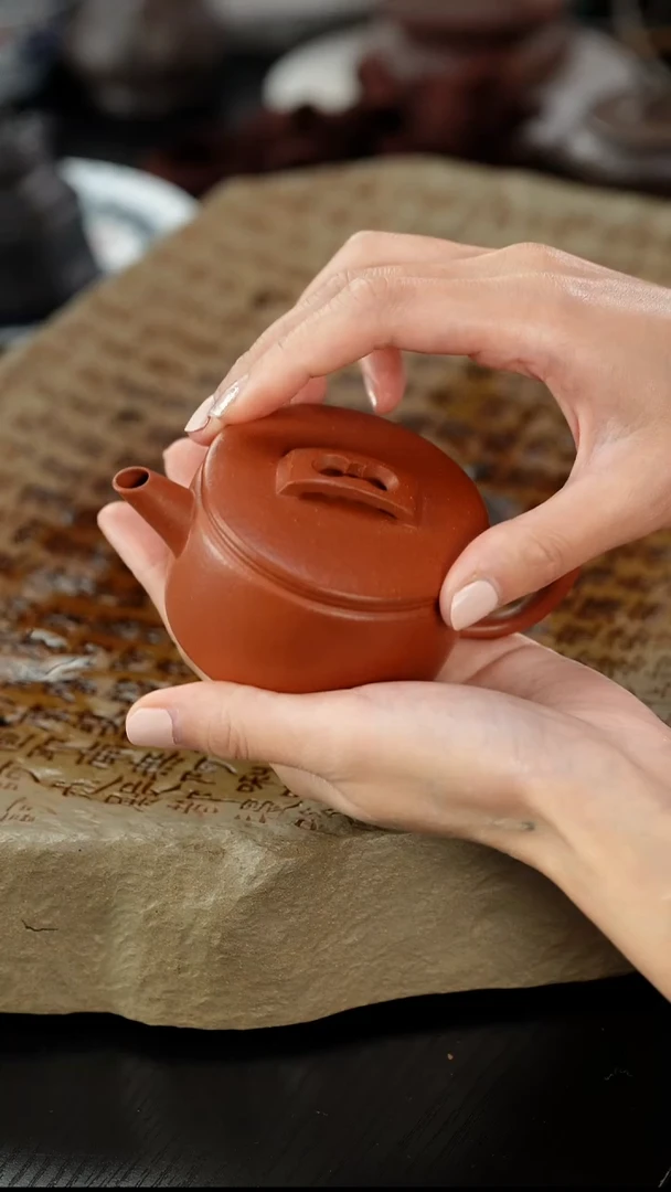 茶壶紫砂降坡汉瓦140cc