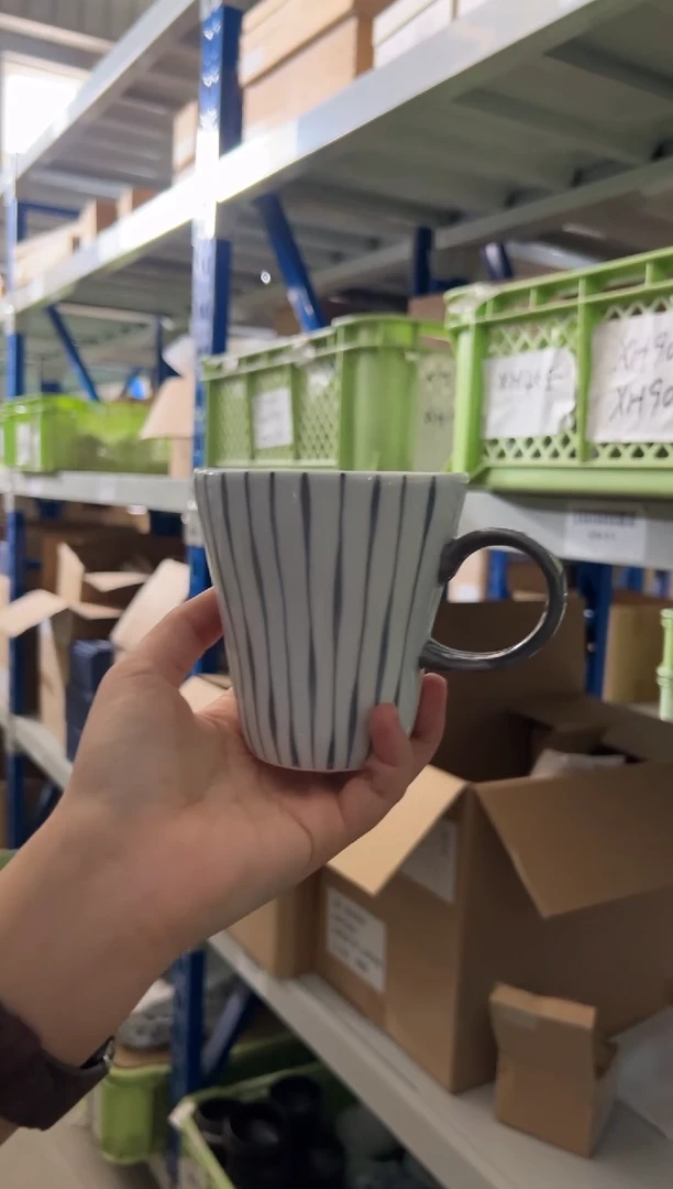 陶瓷(C)よろけ縞 マグ 灰