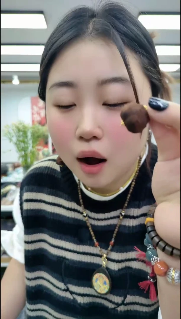 【闪购商品】香榧木2408降真香莲花