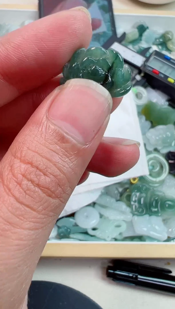 散珠翡翠127号链接，A货翡翠