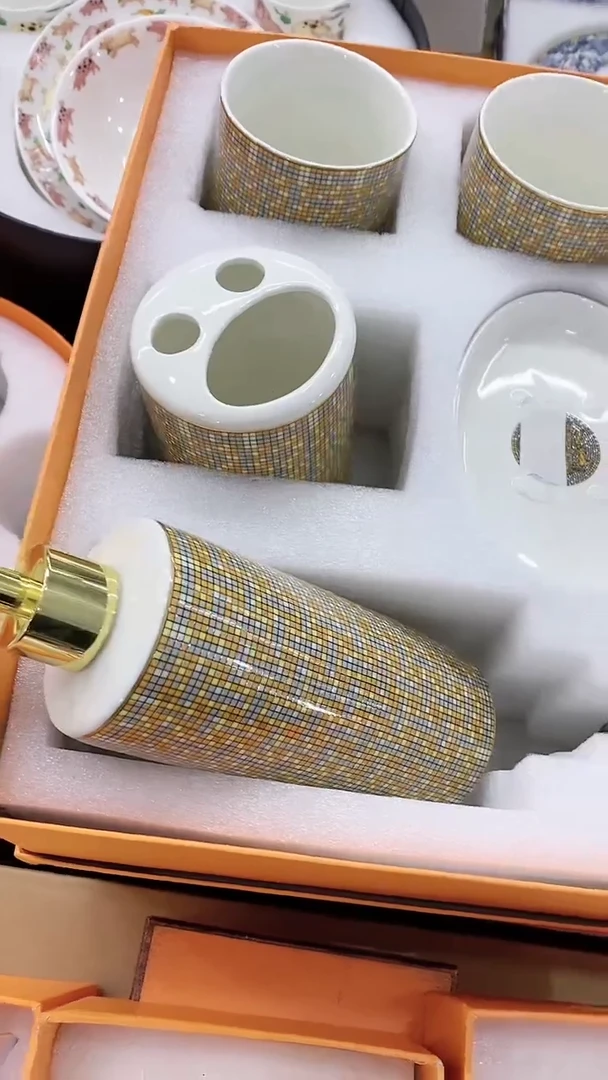 【闪购商品】瓷片111111111111111