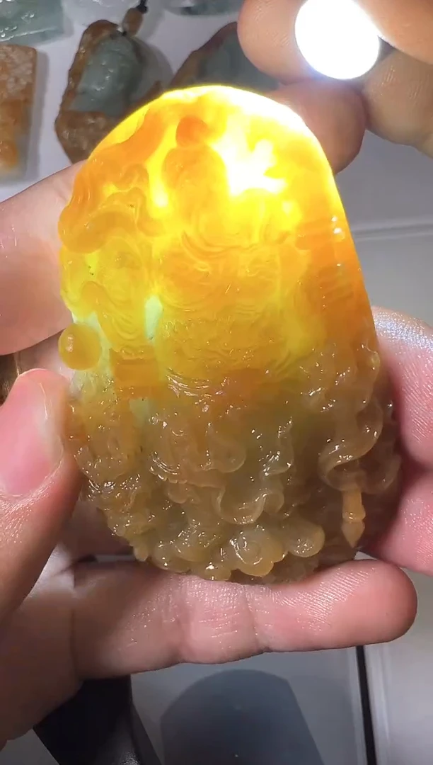 未镶嵌定制翡翠挂件