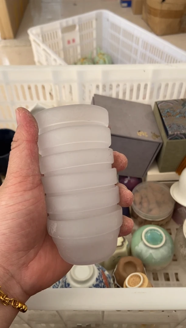 杯无运费险有瑕疵的摄影的产品有使用过的痕迹有点脏介意勿拍杯