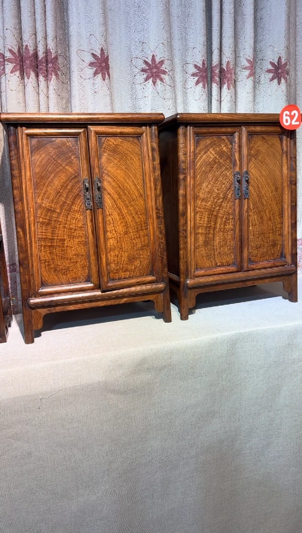 【闪购商品】木花梨木   面条柜  工艺品