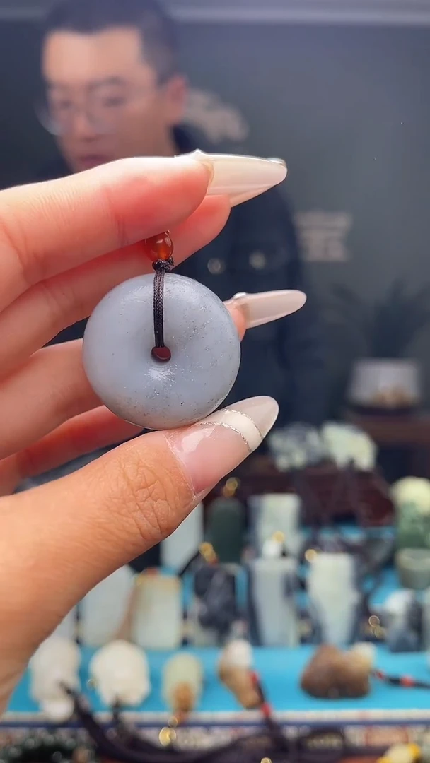 未镶嵌和田玉挂件1