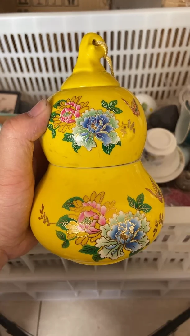 无运费险有瑕疵的摄影的产品有使用过的痕迹有点脏介意勿拍