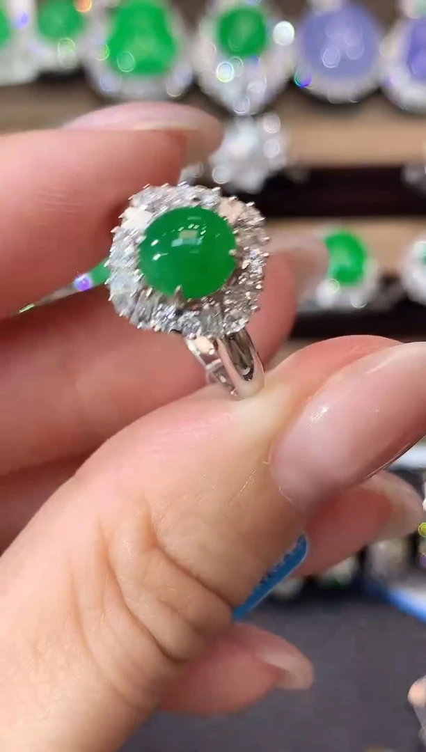 18K金镶嵌戒指翡翠A71