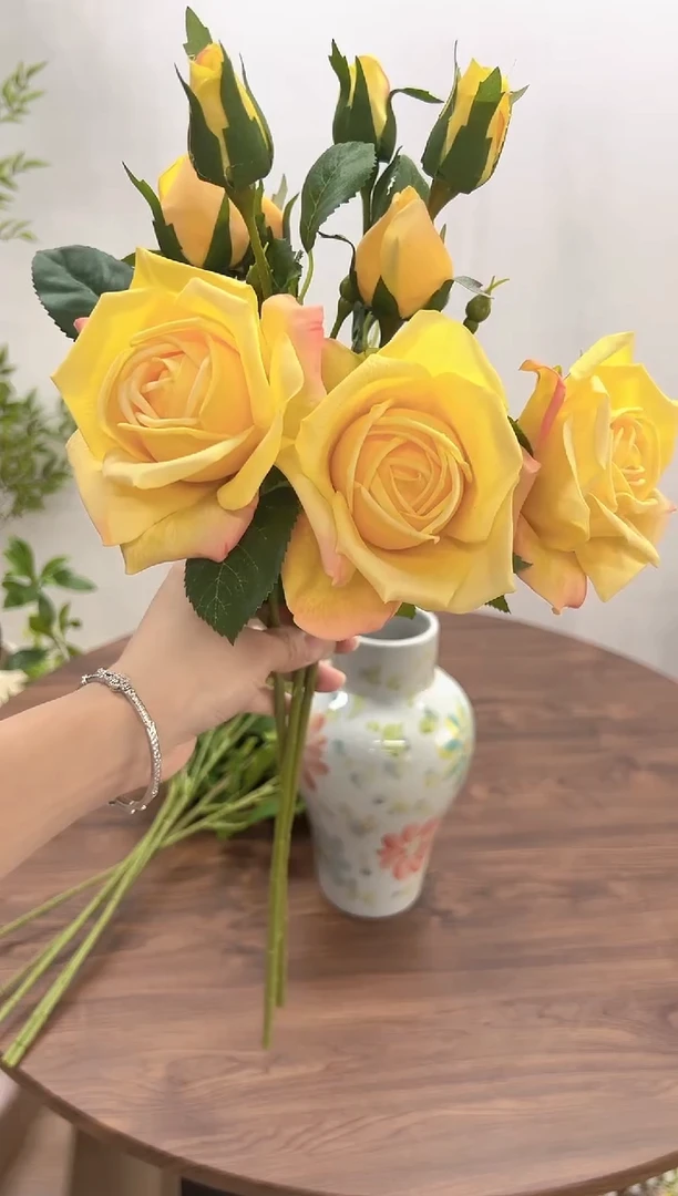 3枝黄色手感保湿妃子梅