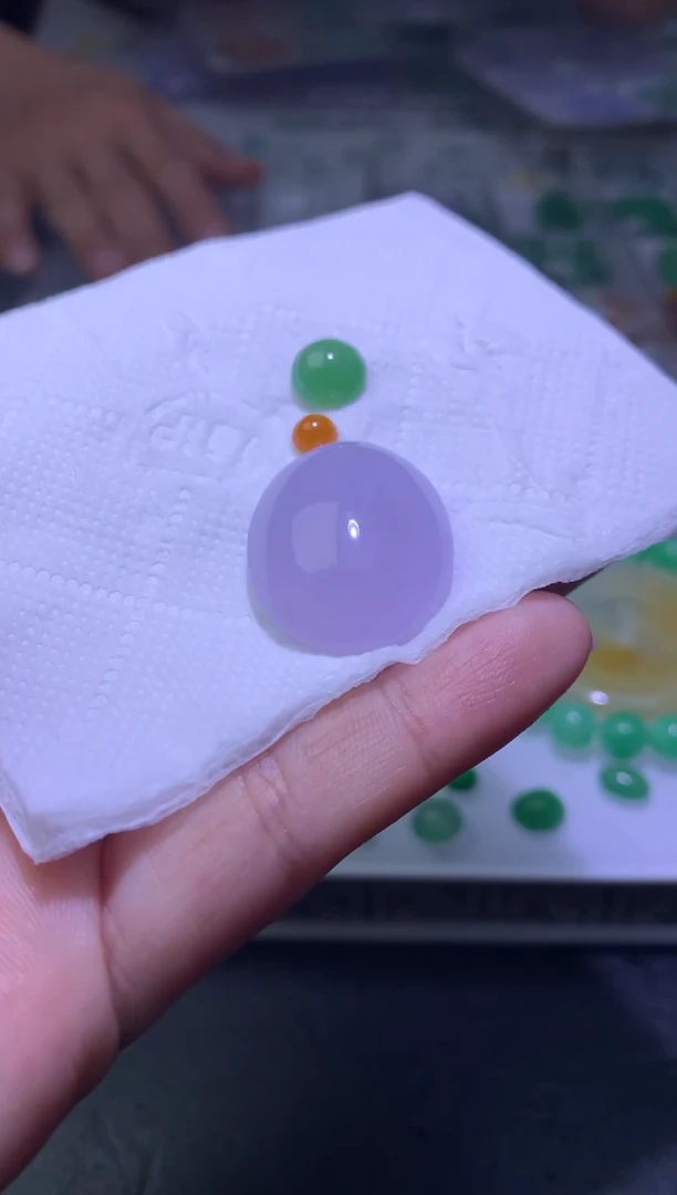 未镶嵌定制翡翠安*毛货