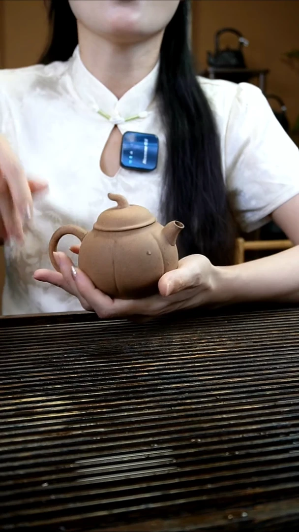 原矿老岩泥黄泥段 茄瓜壶