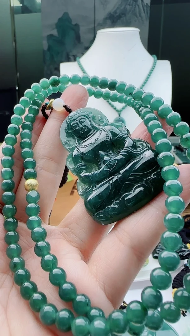 【闪购商品】翡翠颈饰未镶嵌多样性随机一件发货