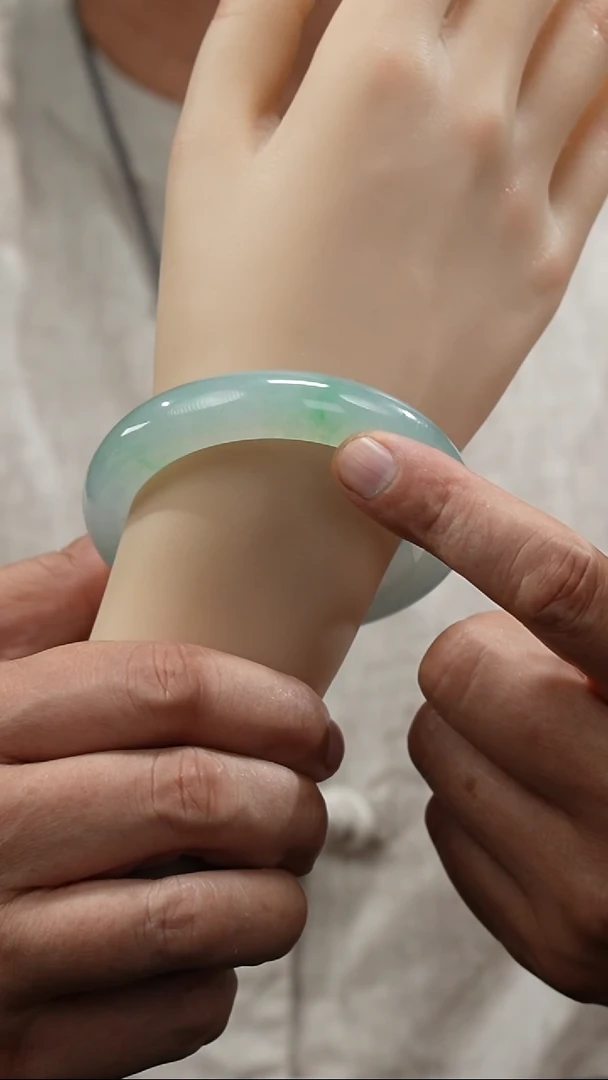 未镶嵌手镯翡翠332·