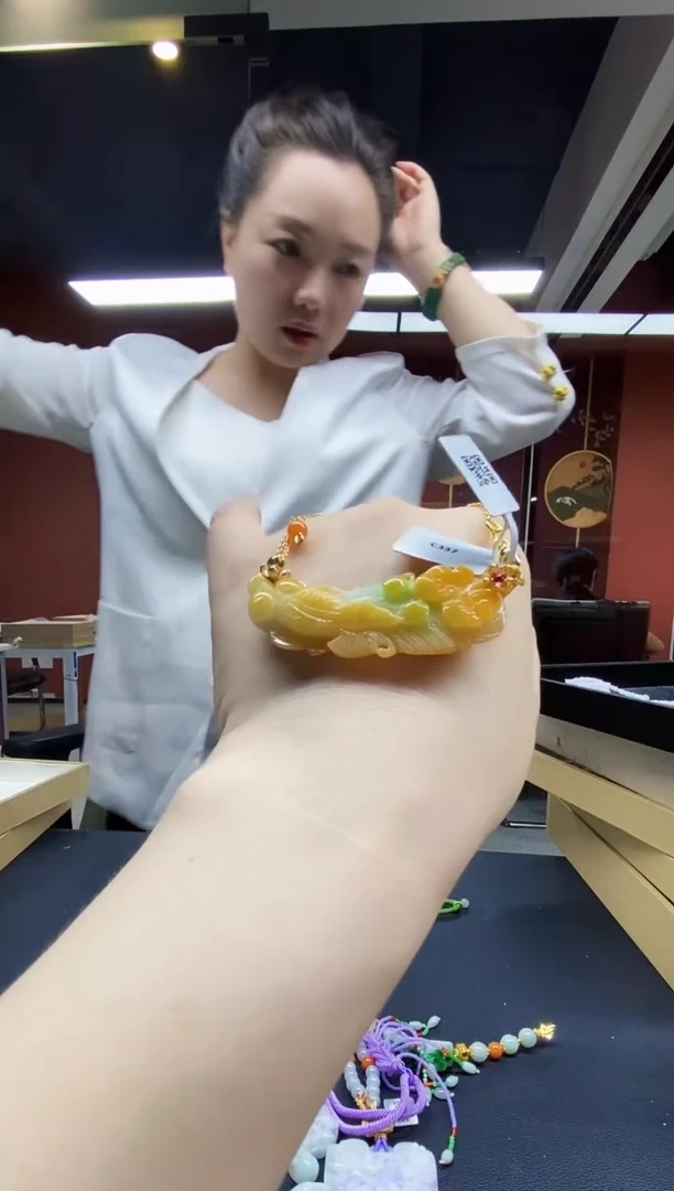颈饰未镶嵌翡翠翡翠吊坠