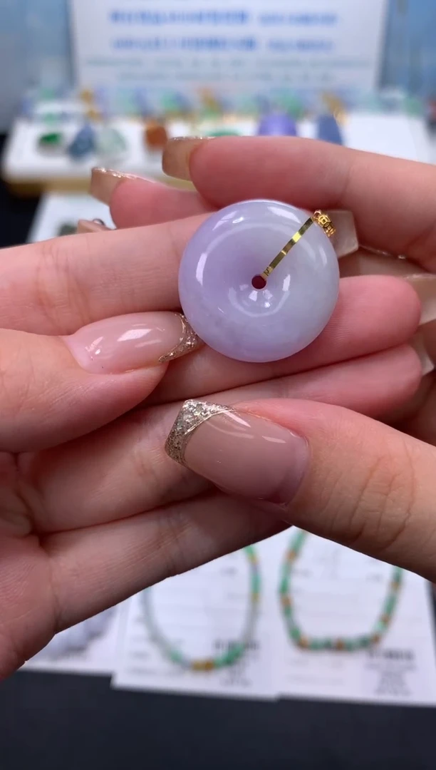 翡翠18K金镶嵌颈饰模式推广期48小时鉴赏期