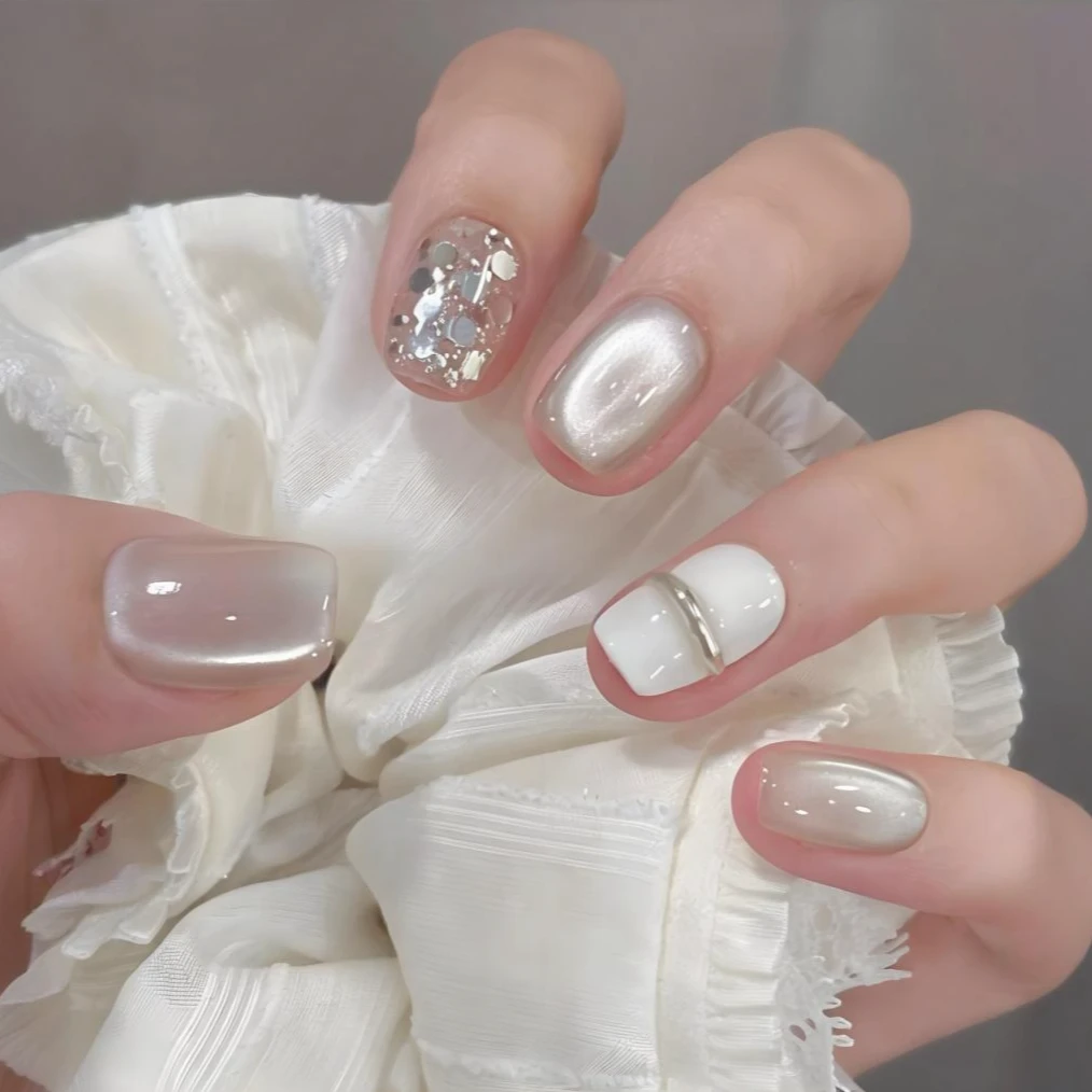 【富家千金】美甲贴猫眼纯手工穿戴甲秋冬穿戴甲款冰透渐变流行