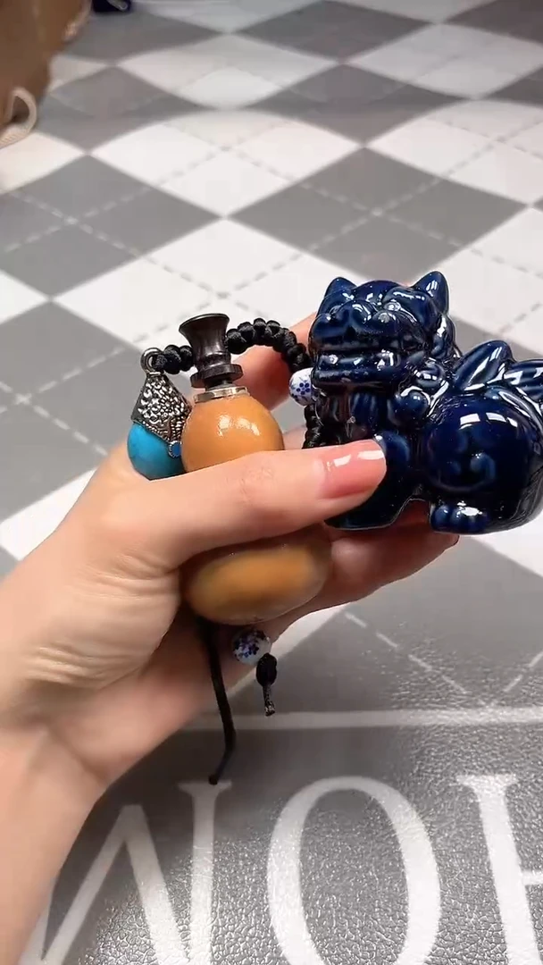 瓷片陶瓷如图所示周边