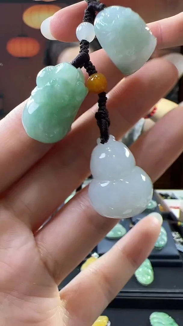 未镶嵌挂件翡翠包挂