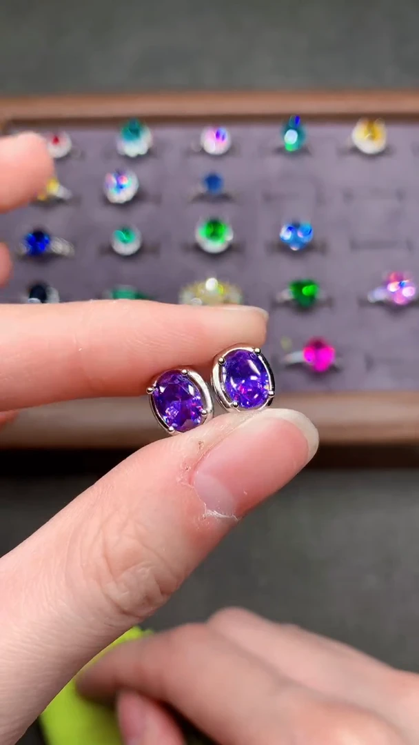 【闪购商品】彩色蓝宝石耳饰银S925镶嵌······