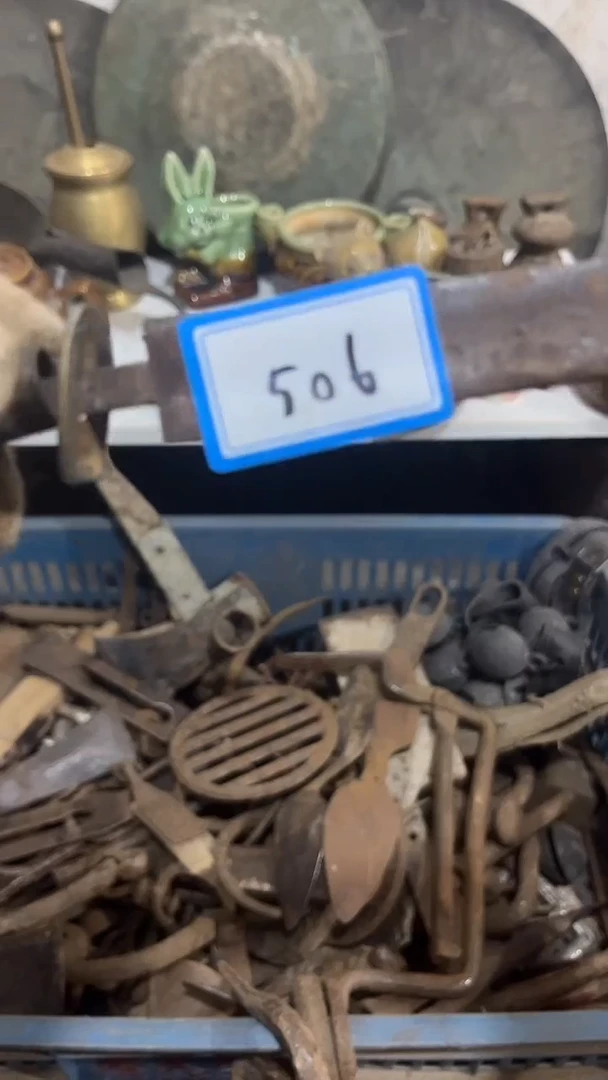 隆江收藏馆新人卖货