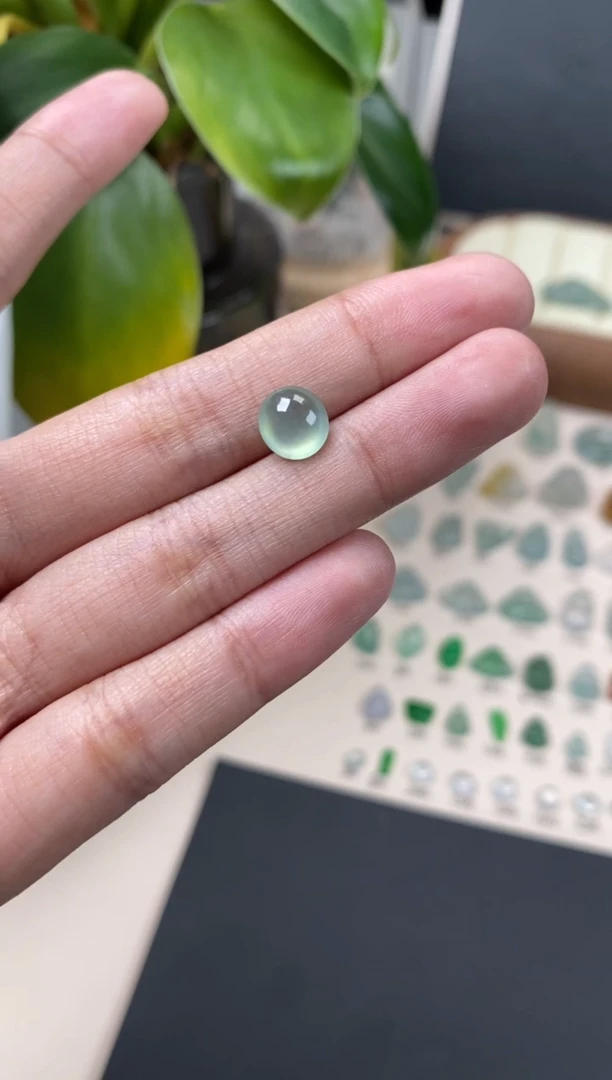 【闪购商品】翡翠颈饰未镶嵌翡翠冰晴蛋面