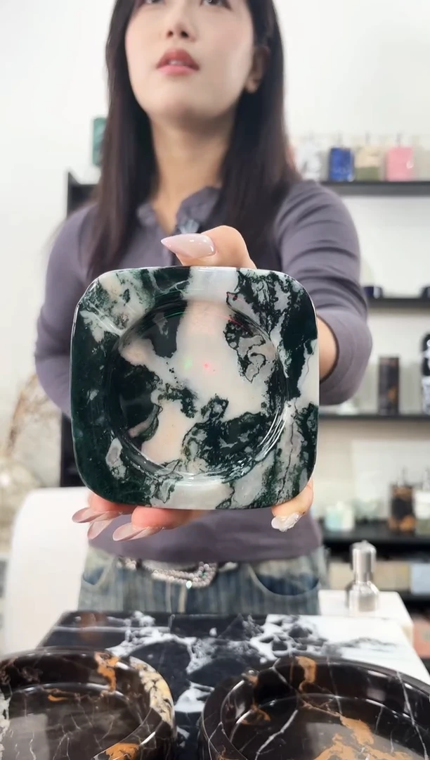 石材烟灰缸绿宝石001