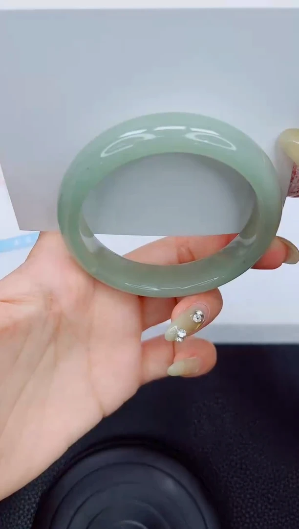 石英质玉手镯未镶嵌116-54.9