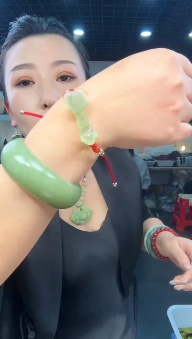 【闪购商品】岫玉手链未镶嵌180如意手链【红色绳子】