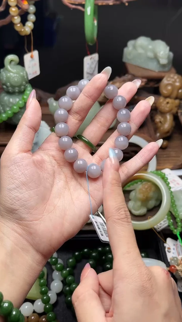 手串未镶嵌和田玉卡12青海烟紫 圆珠9009424