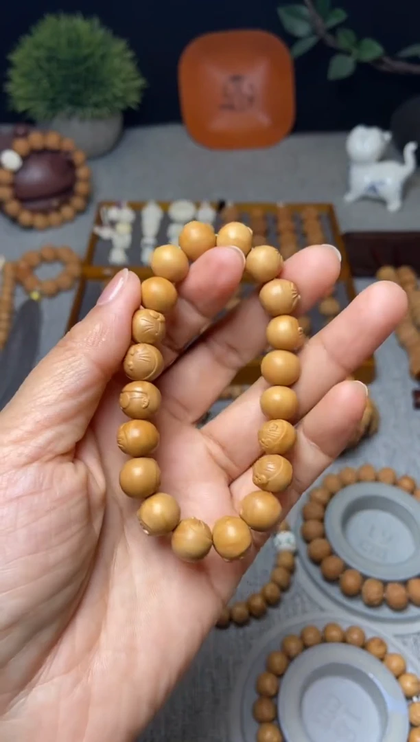 【闪购商品】猴头核桃吊坠哆啦单圈11瑕（孔、点）