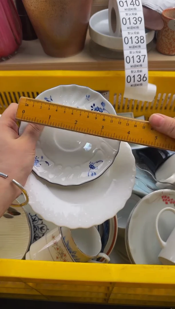 136默认微瑕，满20包邮。1