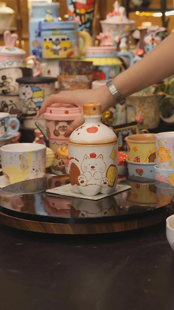 景德镇釉下彩绘设计师款式陶瓷