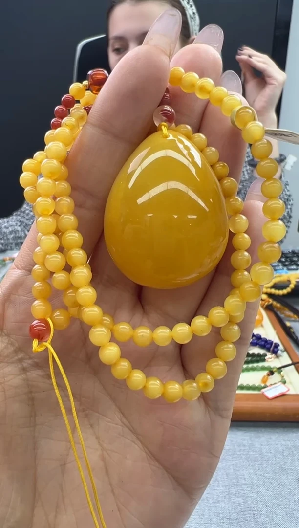 【闪购商品】琥珀颈饰未镶嵌251秒拍号