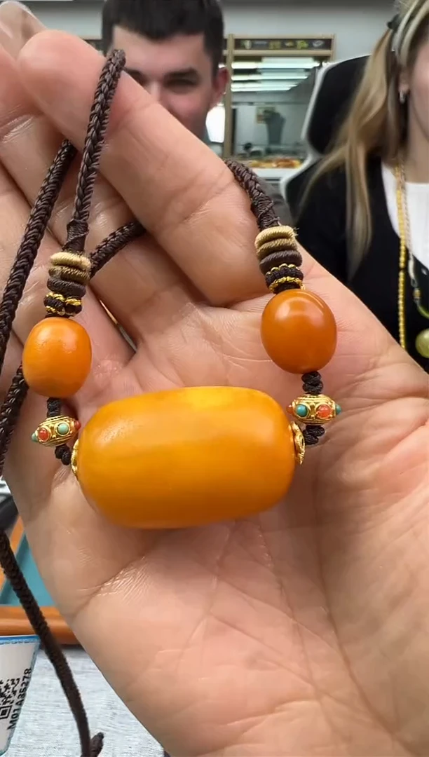 【闪购商品】琥珀颈饰未镶嵌54秒拍号